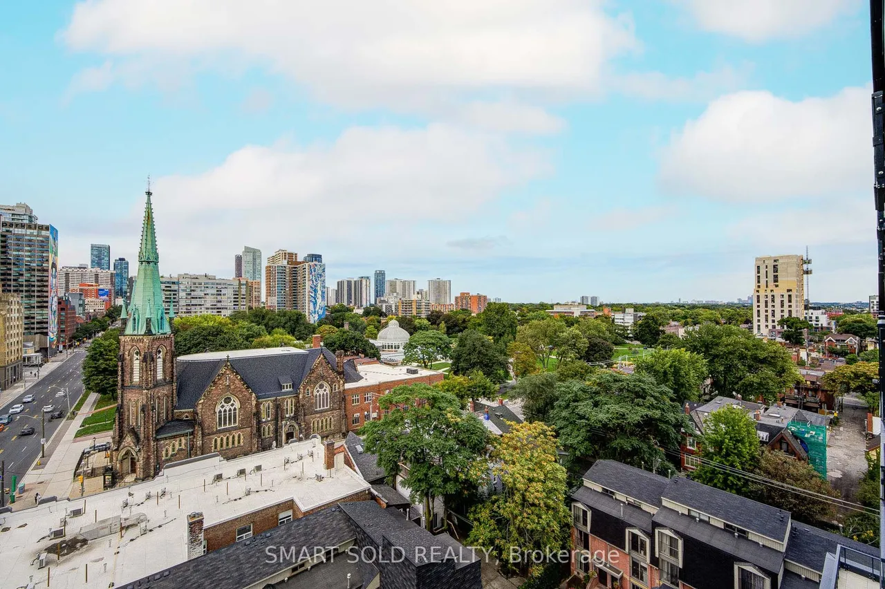 319 Jarvis Street — photo 40