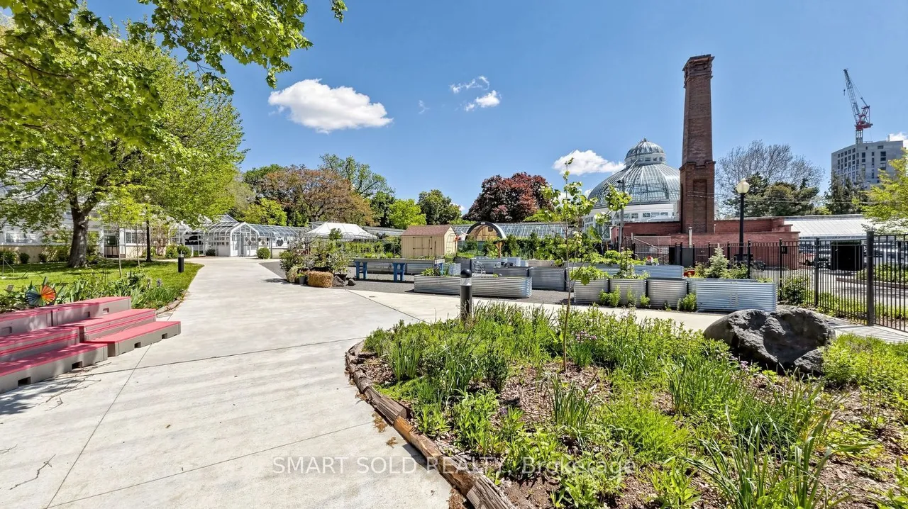 319 Jarvis Street — photo 41