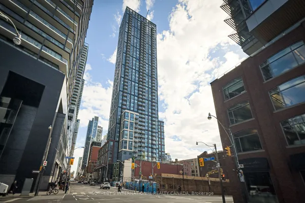 108 Peter Street — photo 2