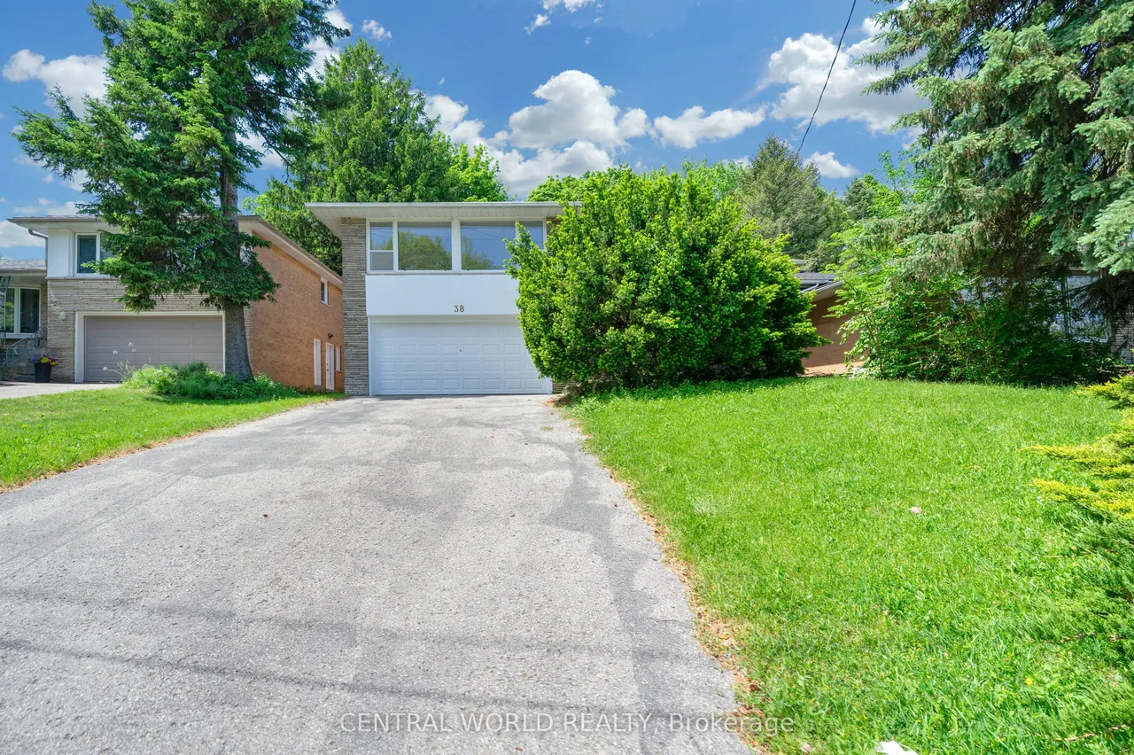 38 Denrock Drive — photo 2