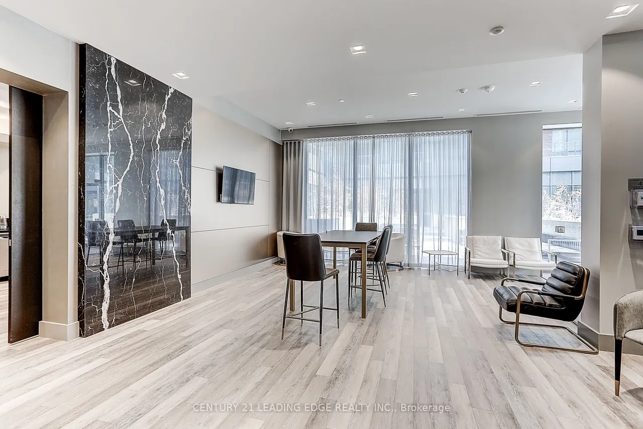 38 Forest Manor Road — photo 43