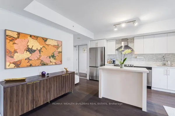 58 Orchard View Boulevard — photo 2