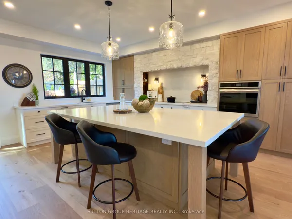 16 Coulcliff Boulevard