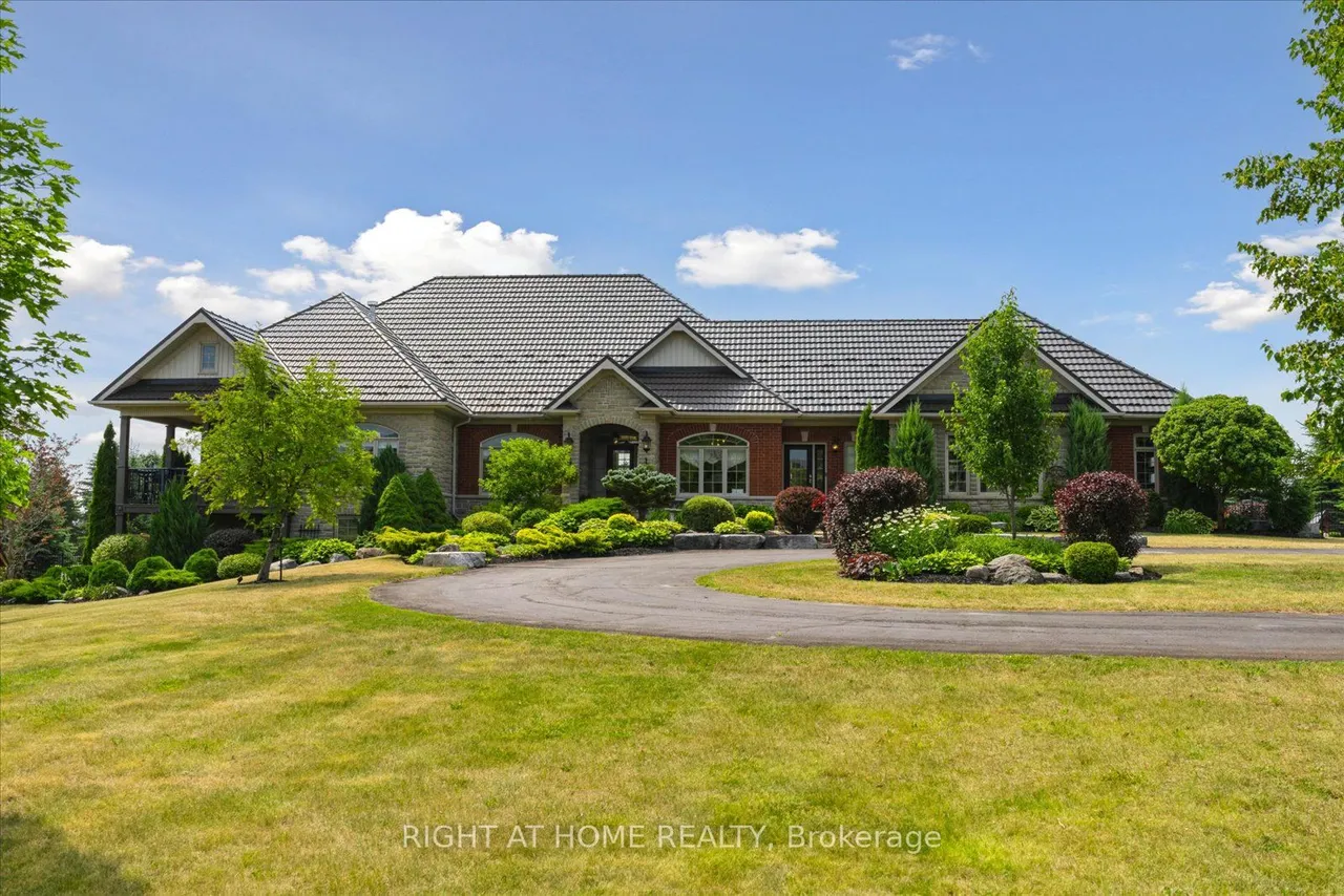 7 Clyde Court — photo 3