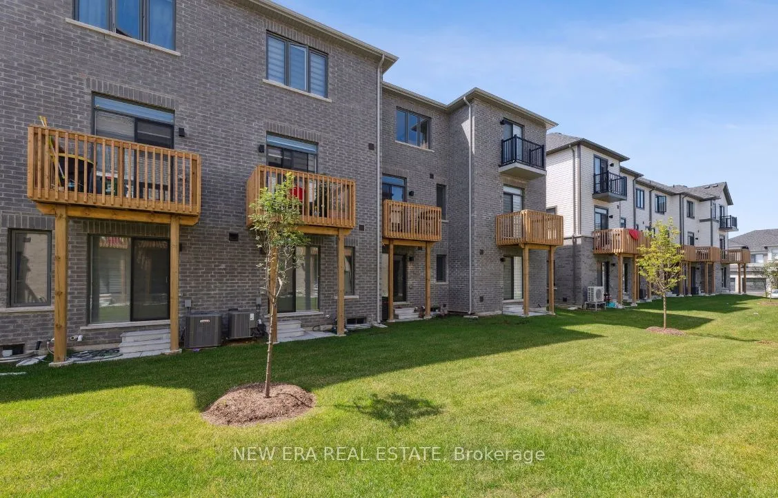 778 Kootenay Path — photo 32
