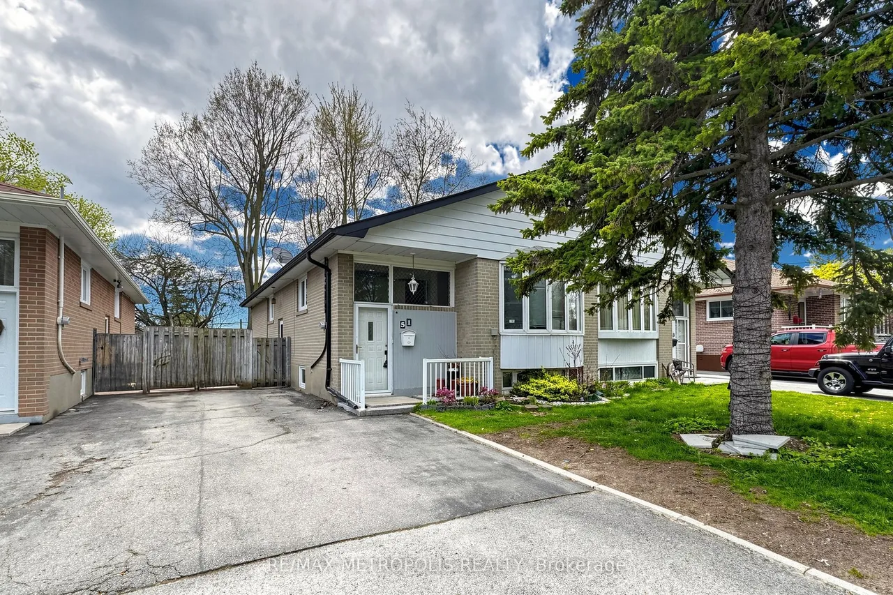 51 Greyabbey Trail — photo 2