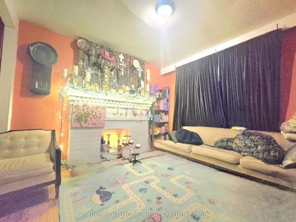 633 Greenwood Avenue — photo 2