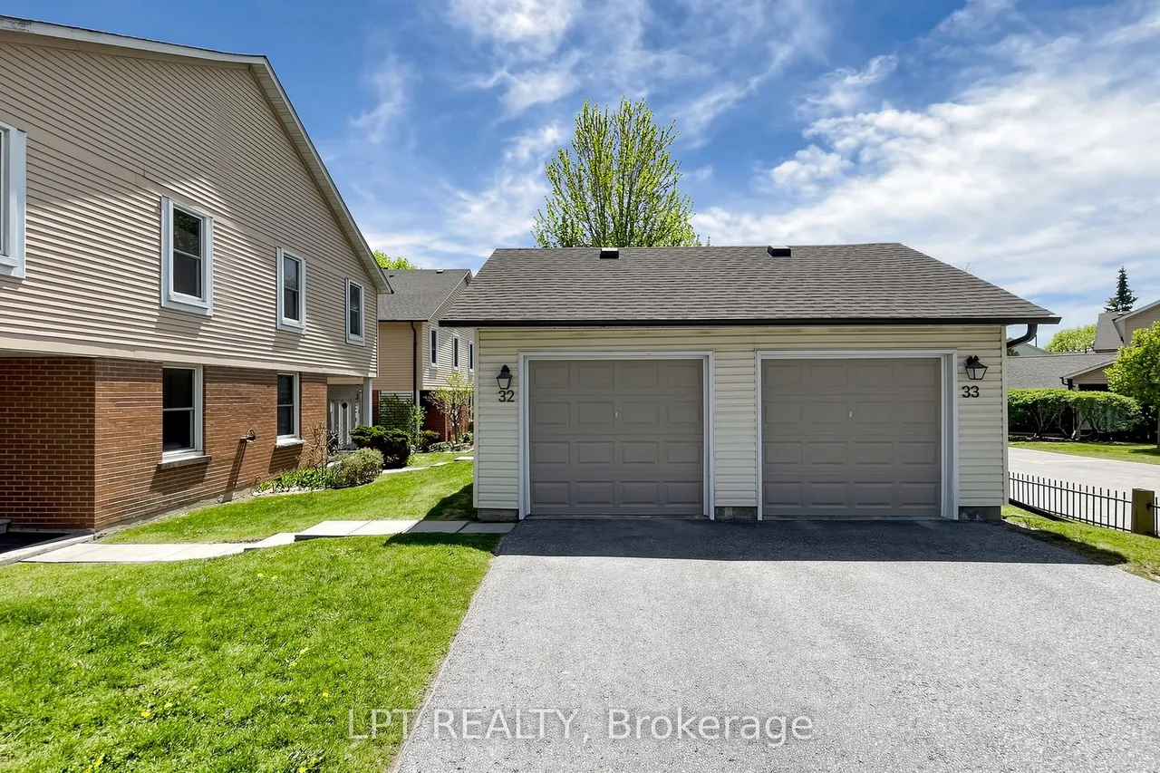 1055 Central Pk Boulevard N — photo 3