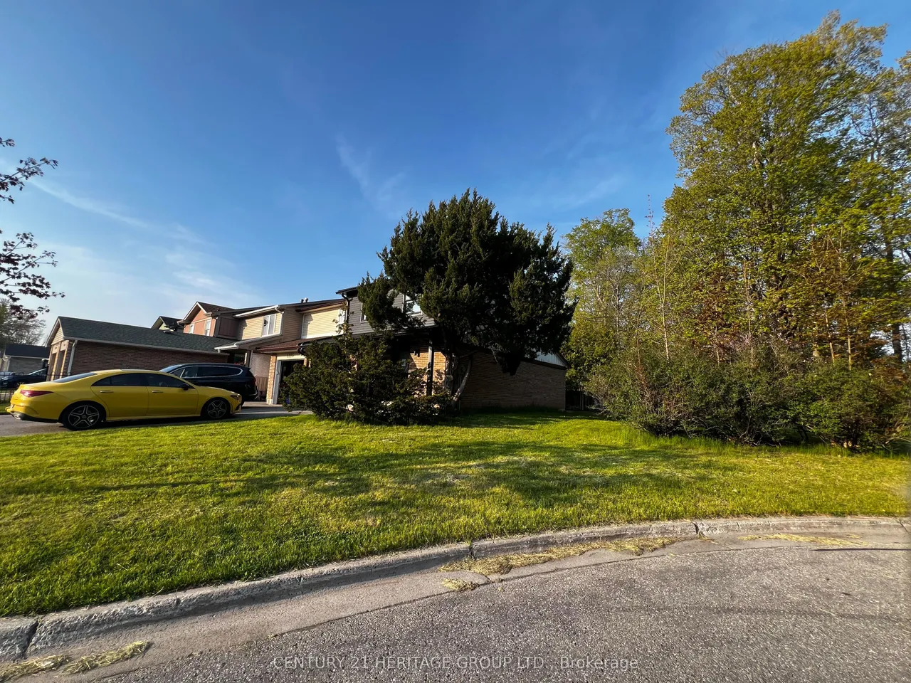 1133 Trowbridge Court — photo 3