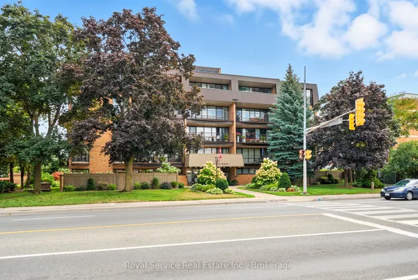 337 Simcoe Street N, Unit 101 — photo 2