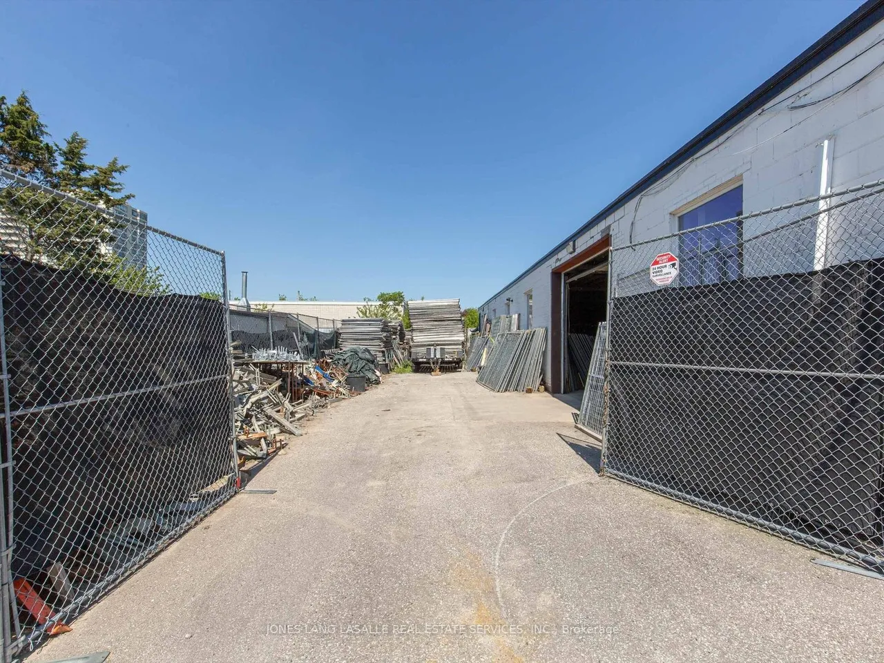 3-5 Granger Avenue — photo 14