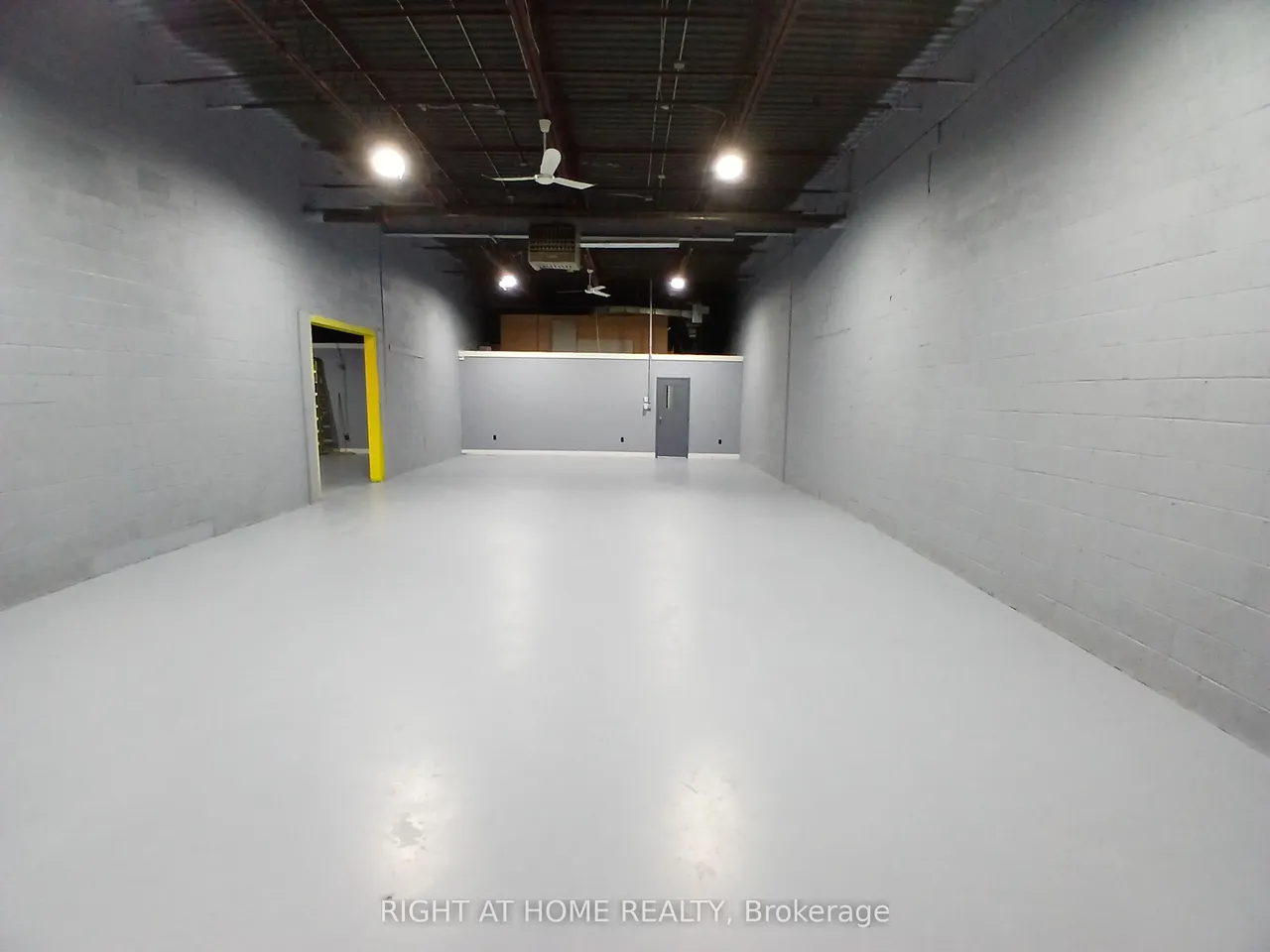120 Midwest Road — photo 17
