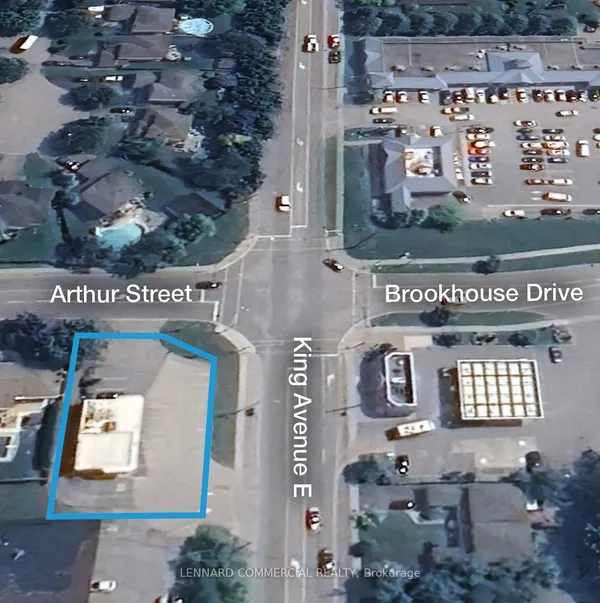 300 King Avenue E — photo 2