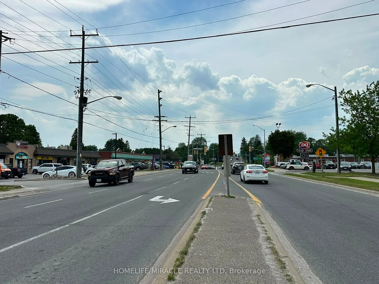 1888 Scugog Street — photo 6