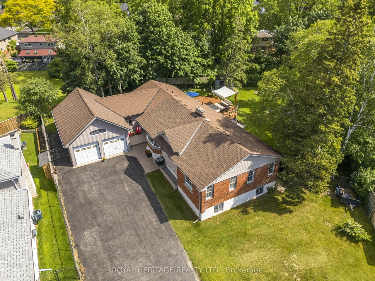956 Bayshore Court — photo 3