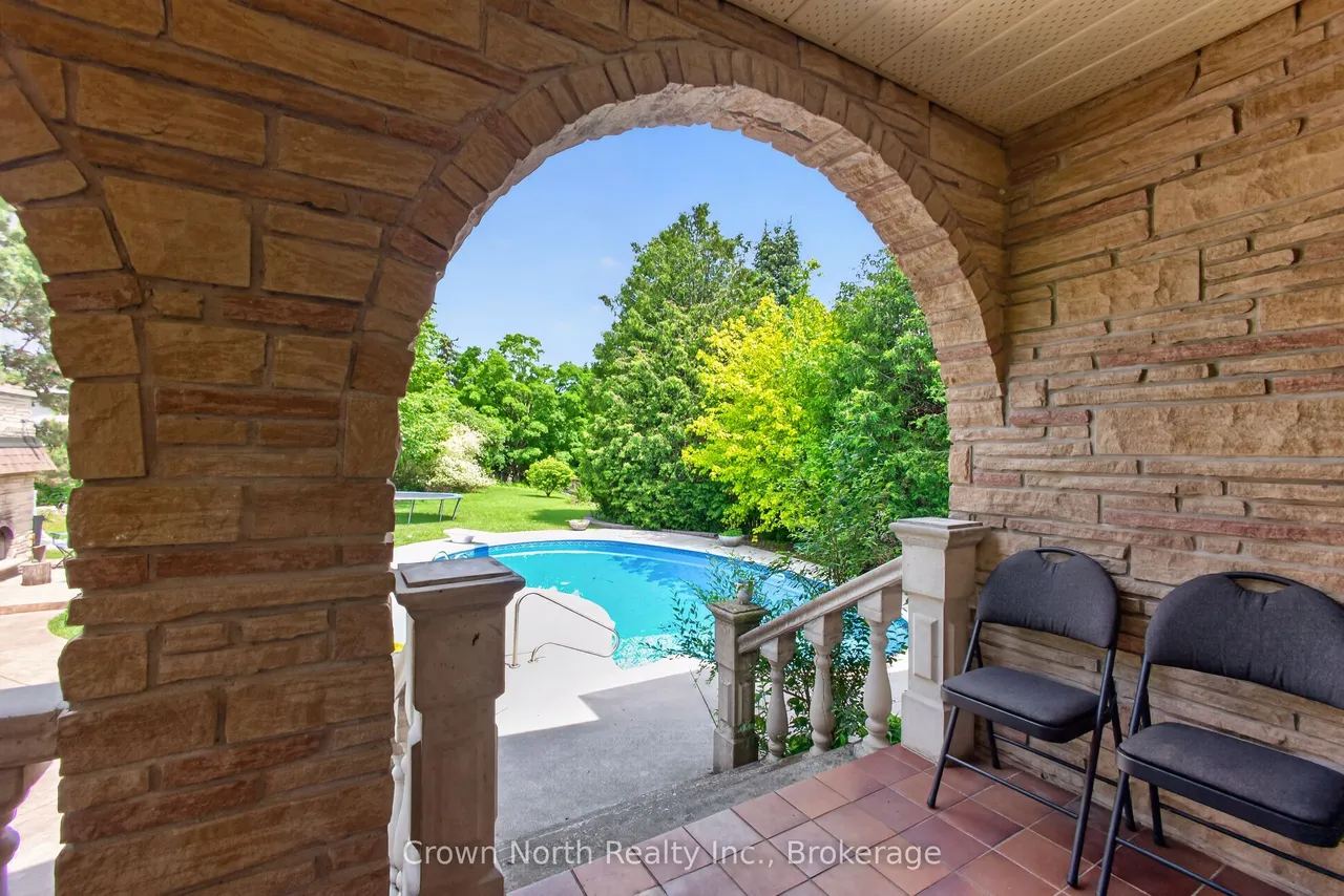 109 Portico Drive — photo 33