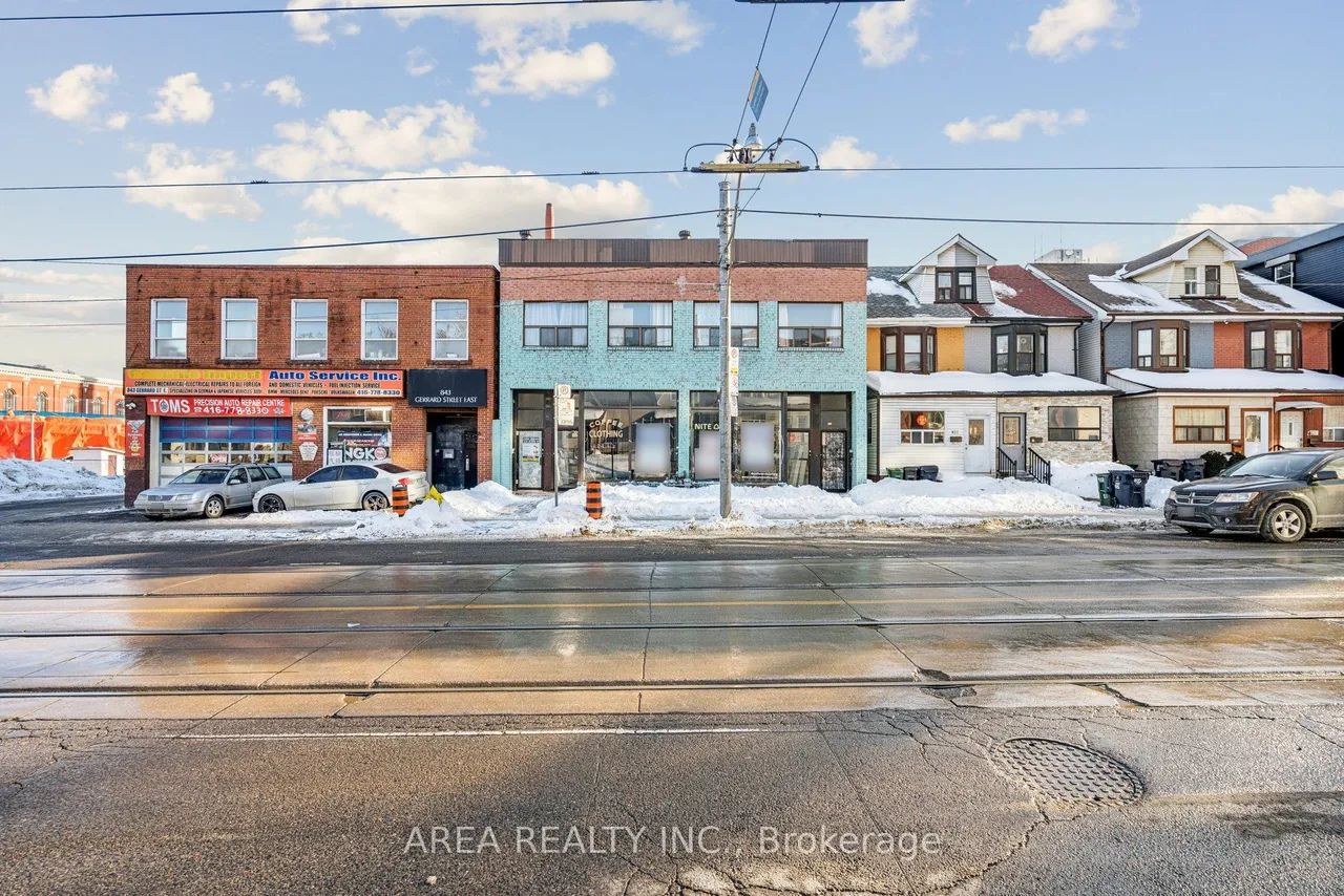 839-841 Gerrard Street E