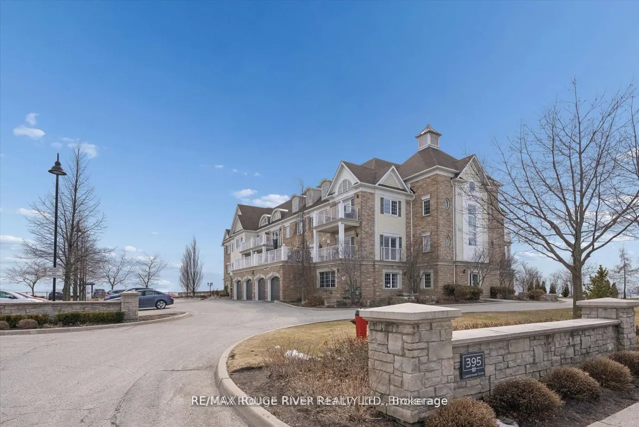 395 Lakebreeze Drive, Unit 306 — photo 2