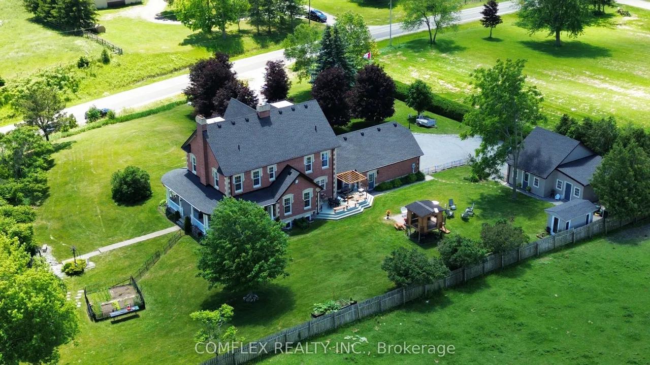 1150 Raglan Road E — photo 39