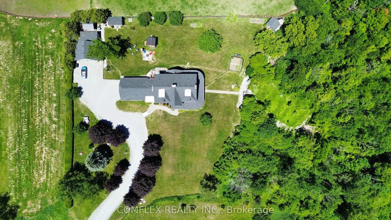 1150 Raglan Road E — photo 40