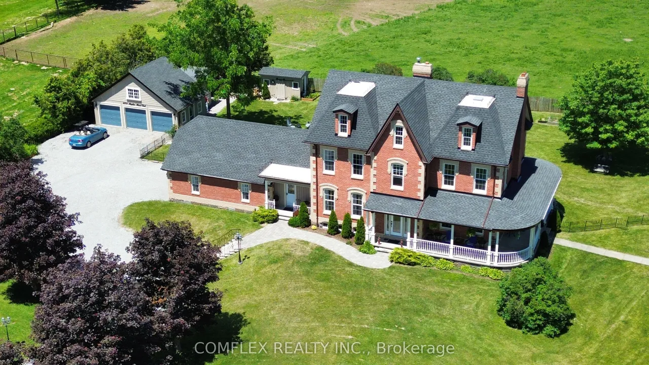 1150 Raglan Road E — photo 3