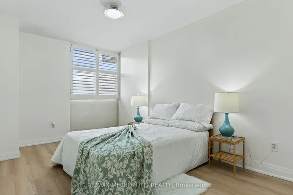44 Falby Court, Unit 707 — photo 2