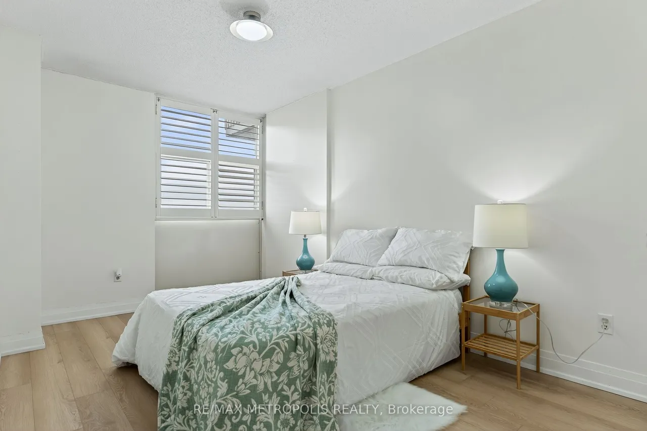 44 Falby Court, Unit 707 — photo 2