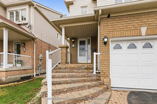 32 Samandria Avenue — photo 2