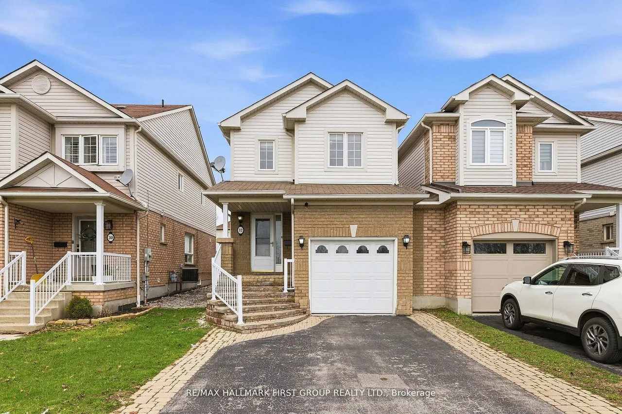 32 Samandria Avenue
