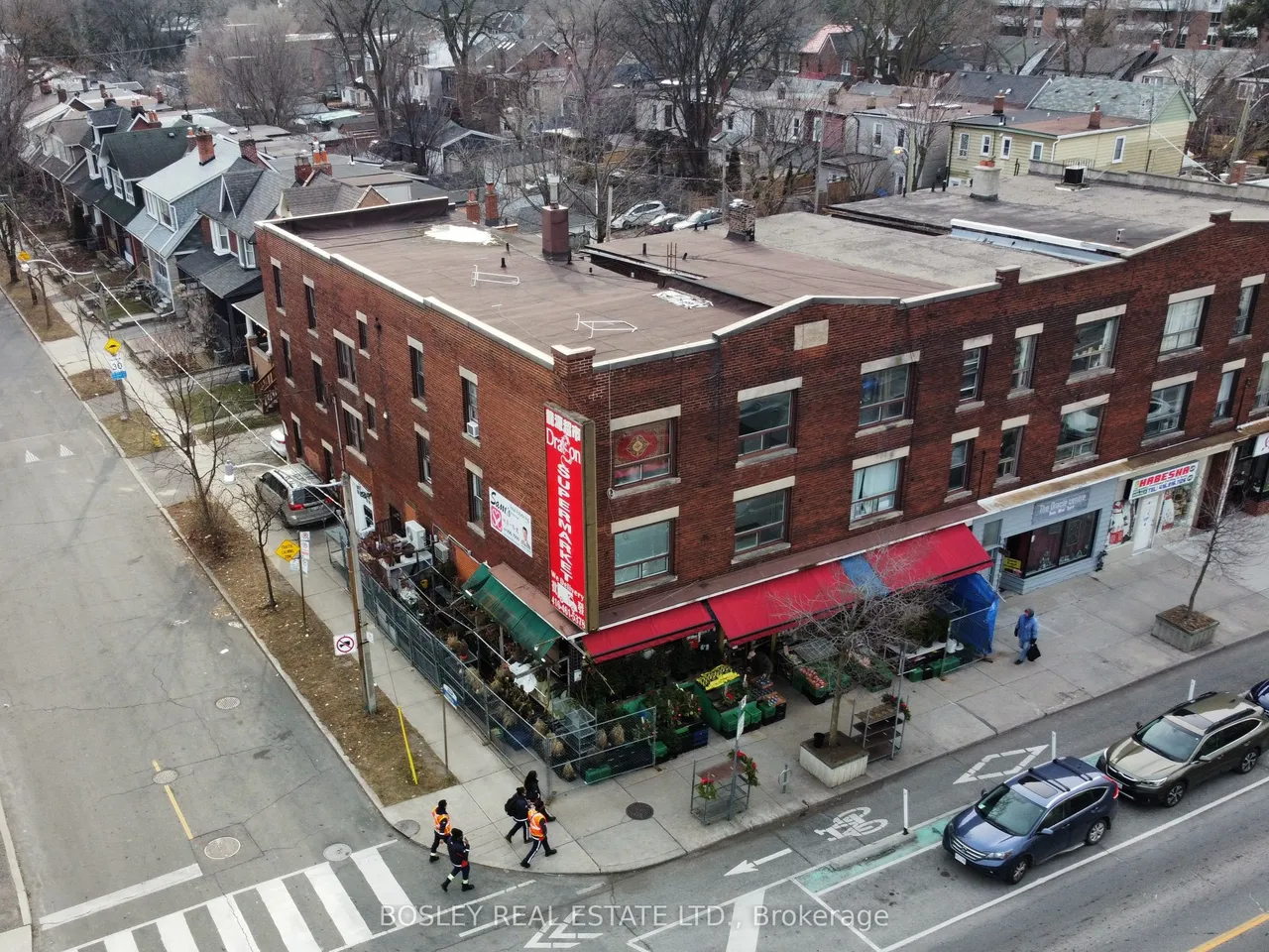 1367 Danforth Avenue — photo 2