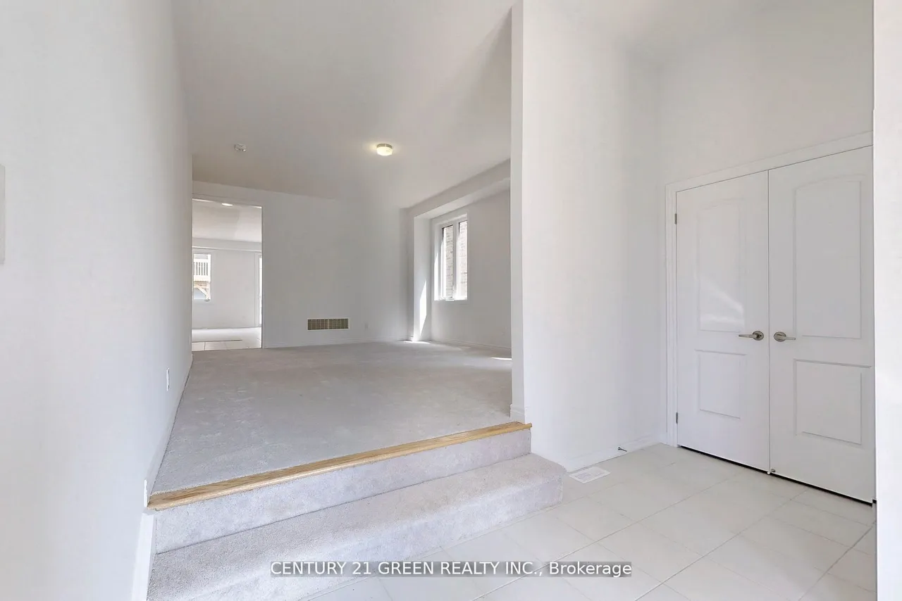 1000 Andrew Murdoch Street — photo 3