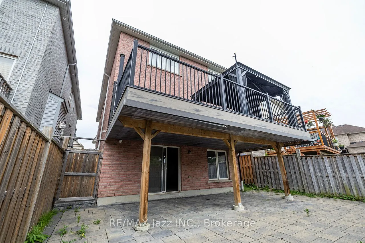 30 Lloydminster Avenue — photo 49