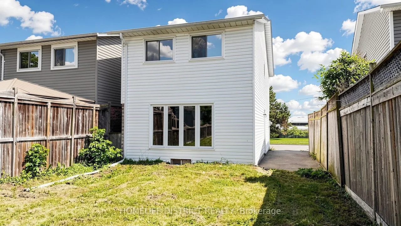 424 Chaleur Avenue — photo 47