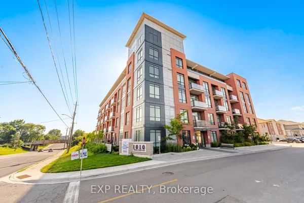 1010 Dundas Street E, Unit 203