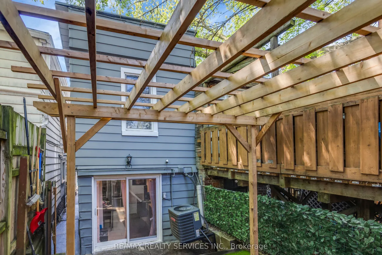 827 Craven Road — photo 43