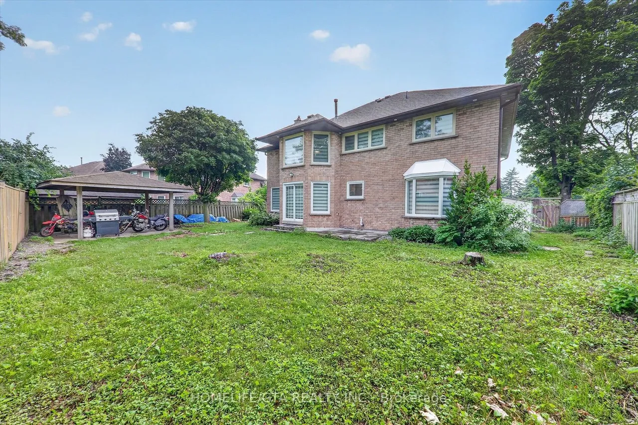 190 Lake Driveway N/A W — photo 43