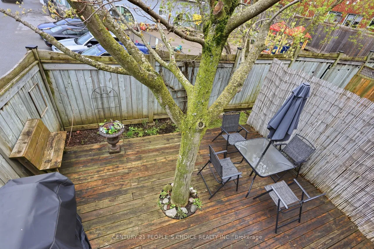 1330 Altona Road — photo 38