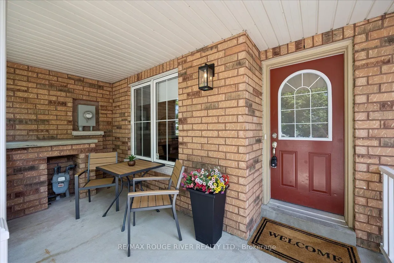 37 Burwell Street — photo 2