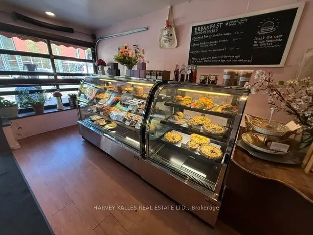173 Danforth Avenue — photo 17