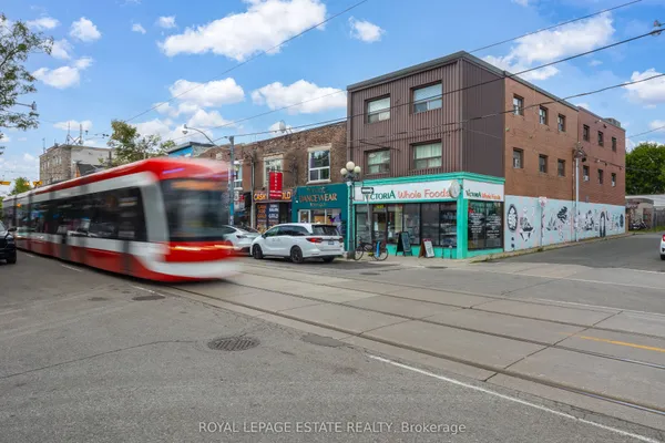 1450 Gerrard Street E