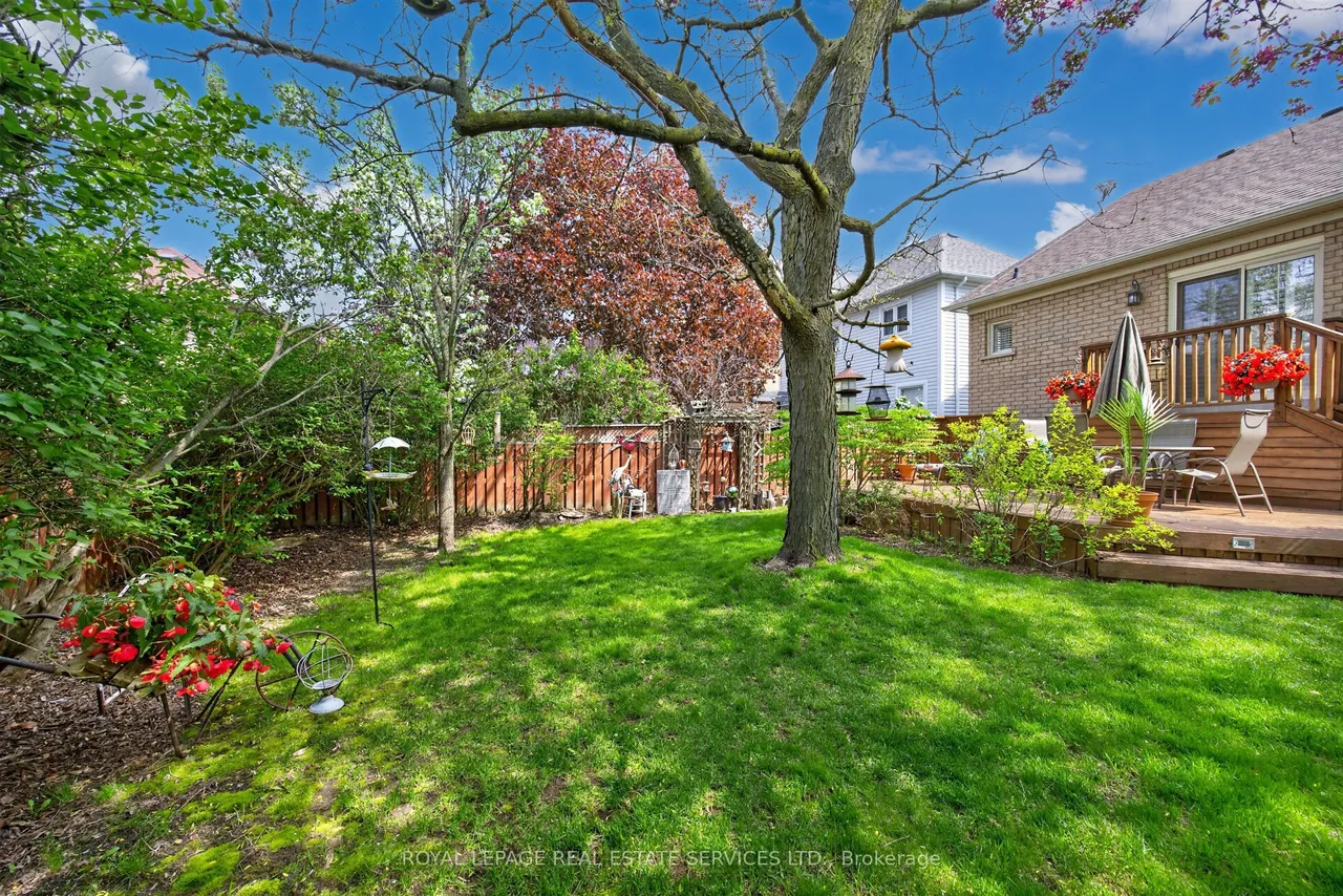 45 Rosemarie Crescent — photo 42