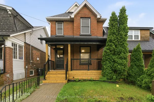 7 Heyworth Crescent