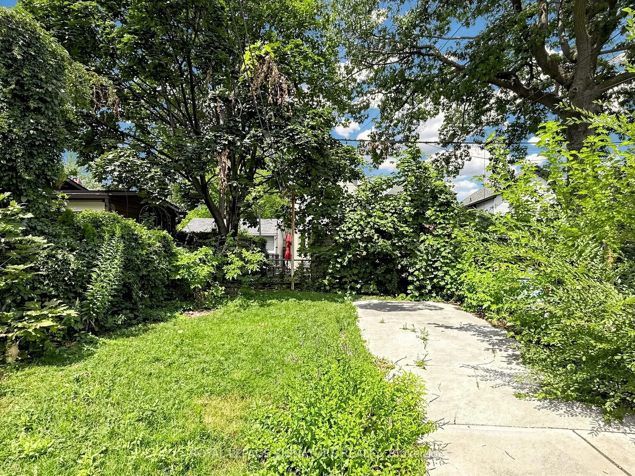8 Harris Avenue — photo 42