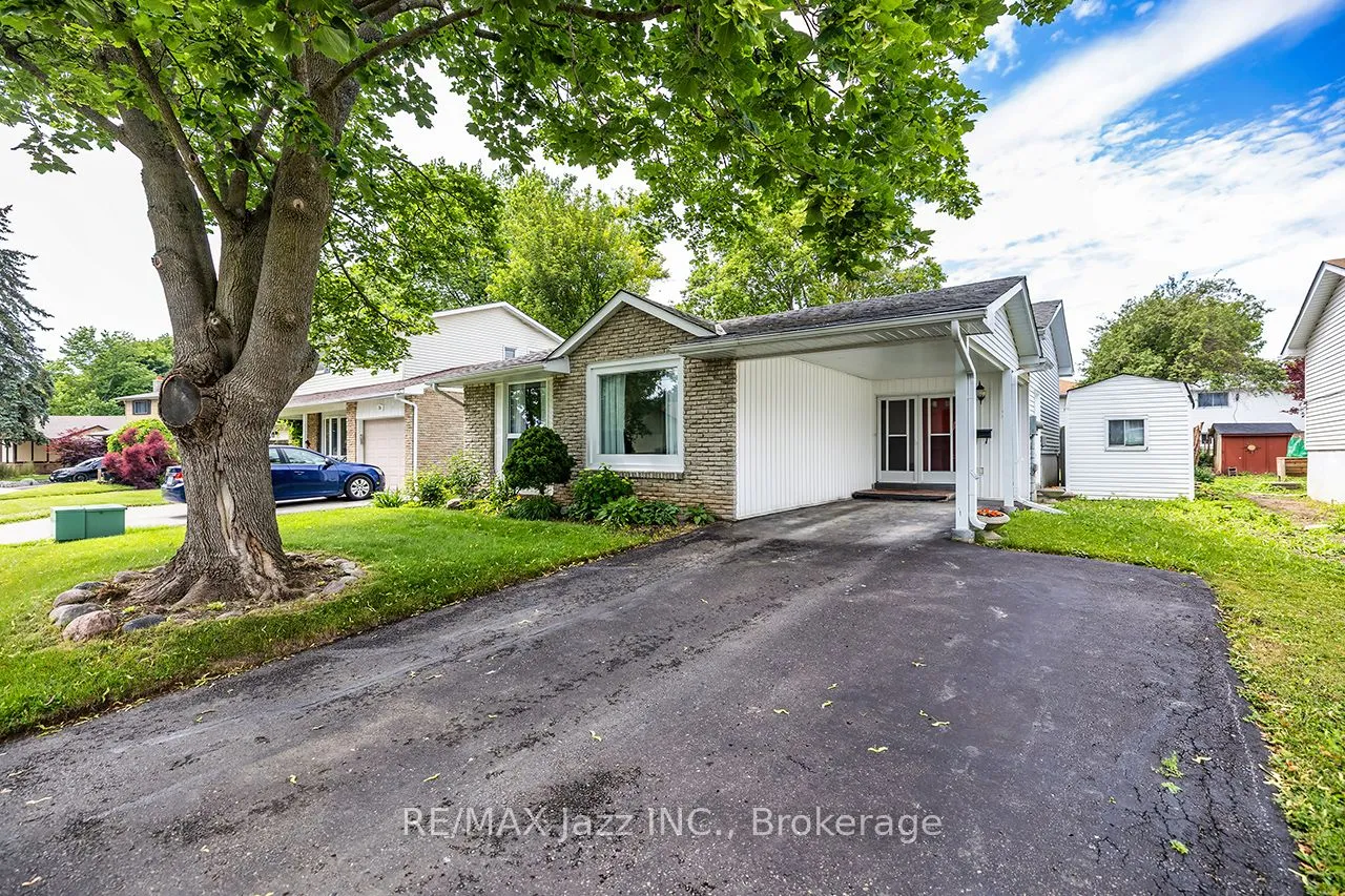 22 Deerpark Crescent — photo 2