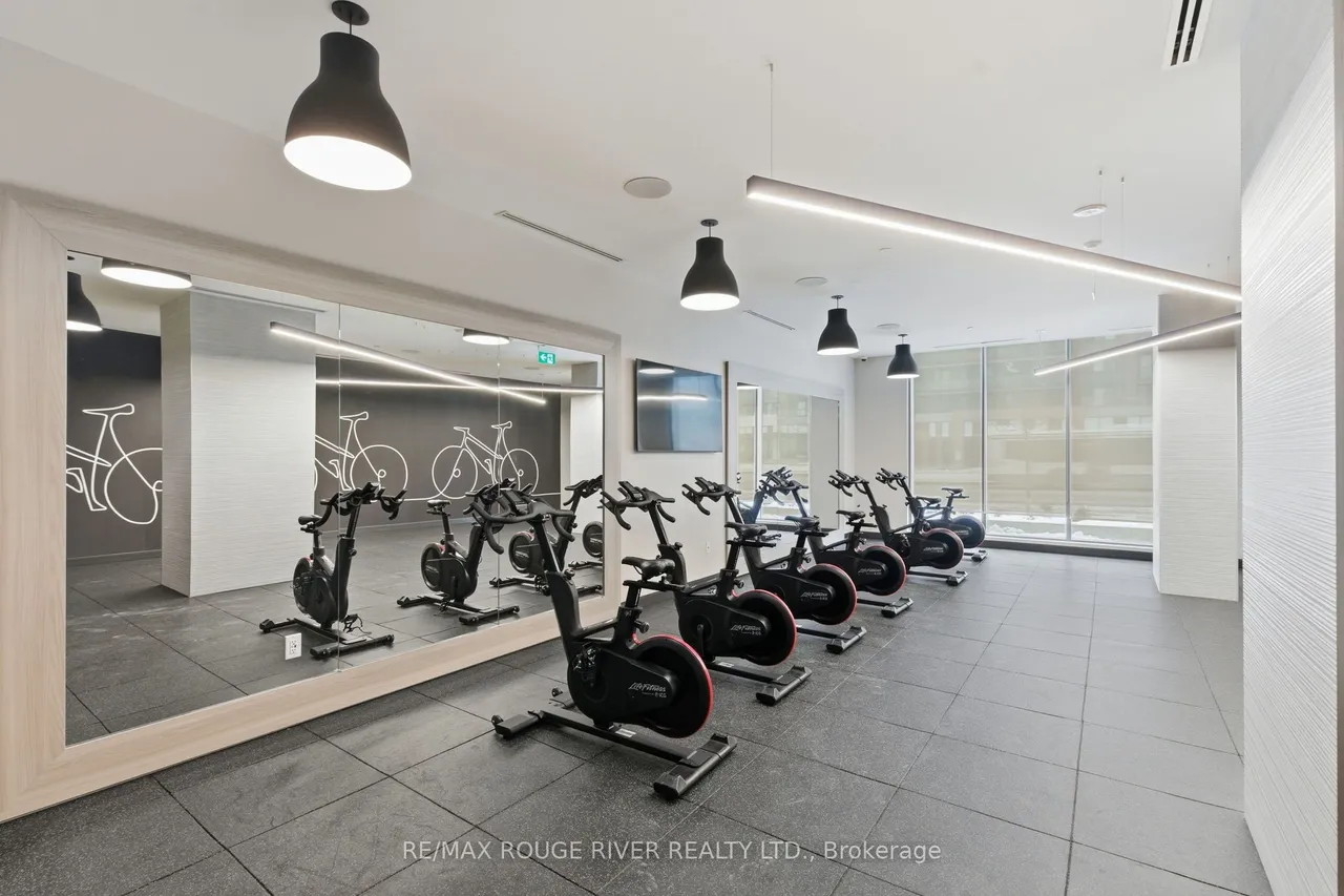 2545 SIMCOE Street N, Unit 2321 — photo 44