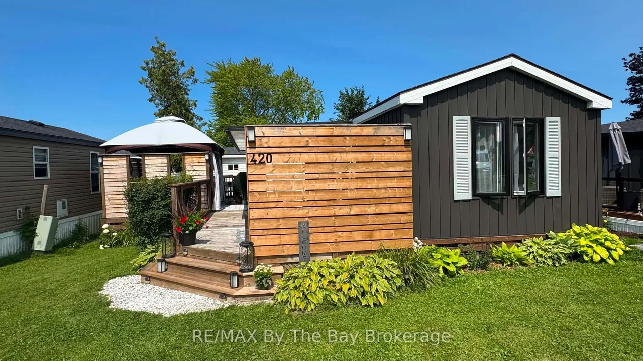 225 Platten Boulevard, Unit 420