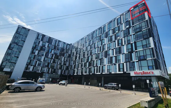 1900 Simcoe Street N