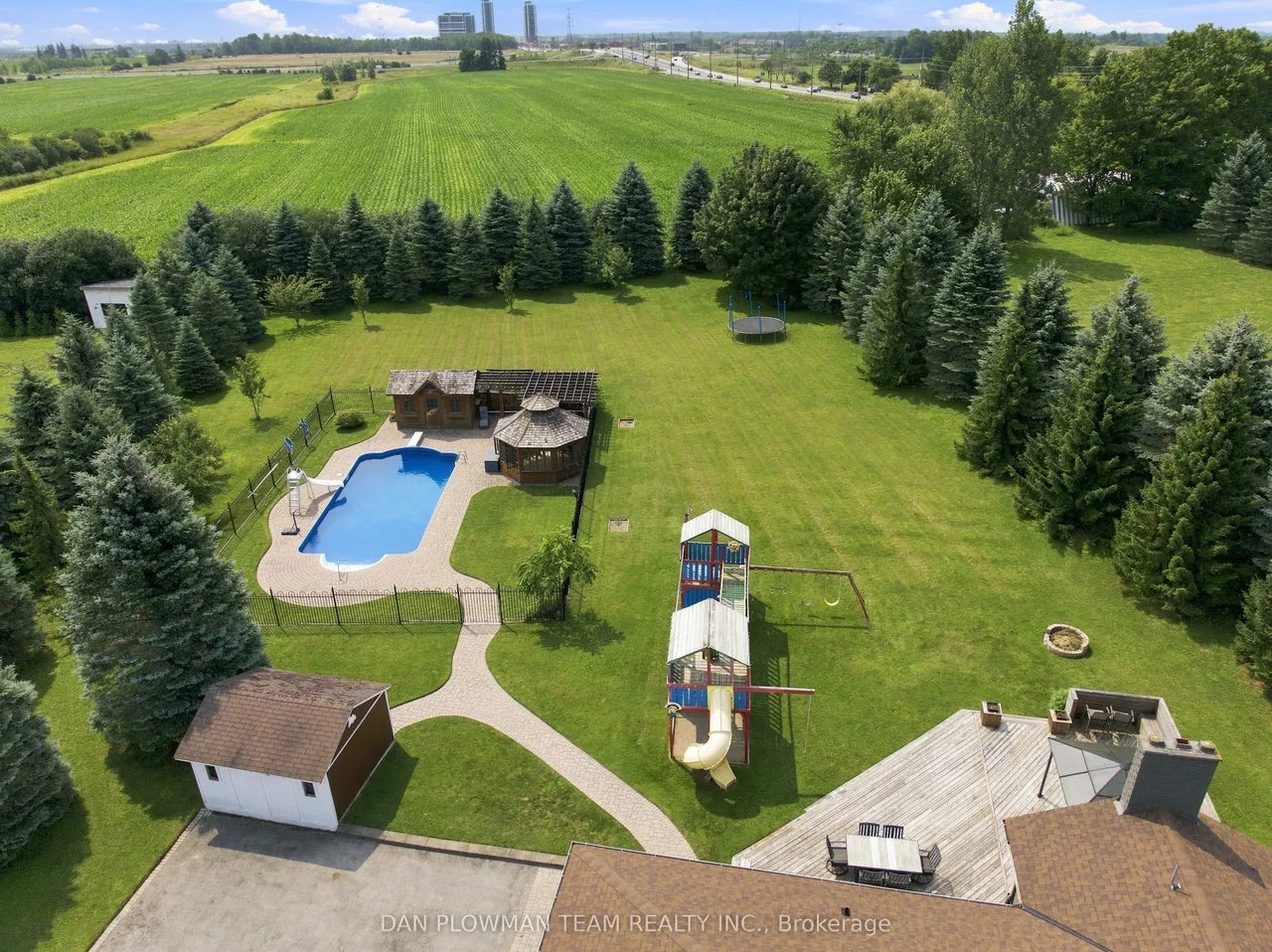 11 Steepleview Court — photo 49