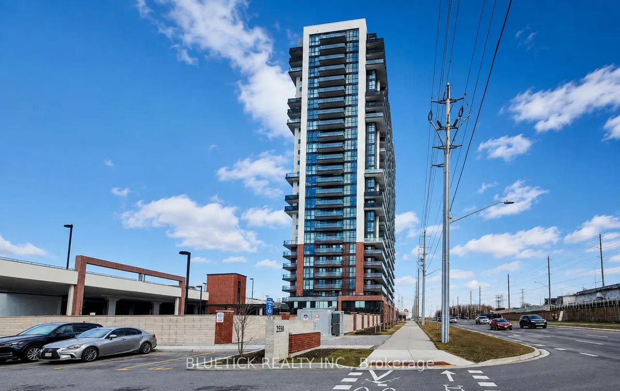 2550 Simcoe Street N, Unit 2508