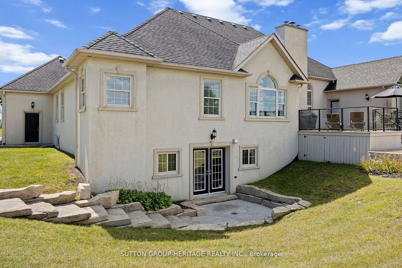2100 Taunton Road — photo 40